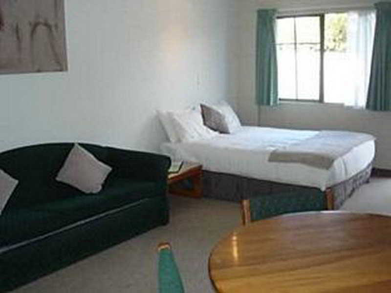 Karaka Tree Motel Taupo Exterior foto